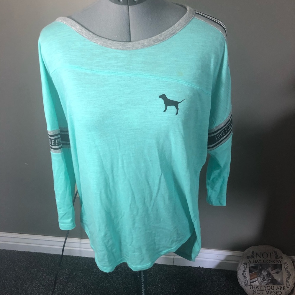 Half sleeve t shirt